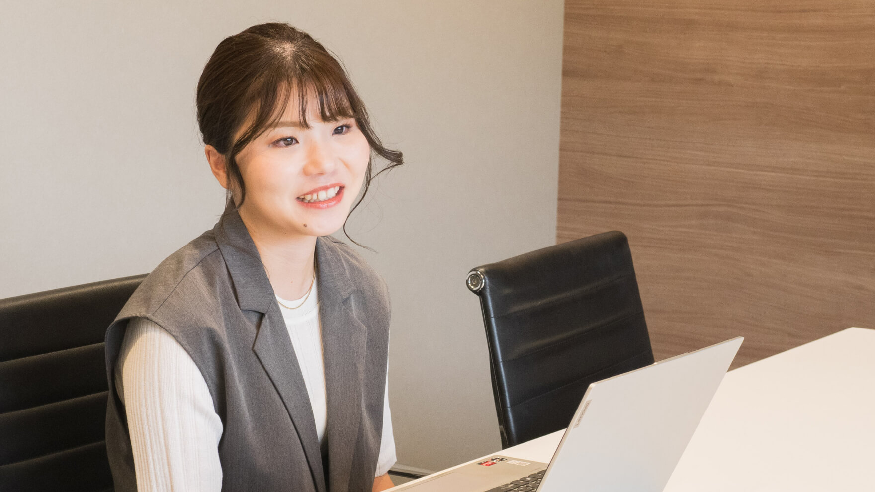 現在の仕事内容を教えてください